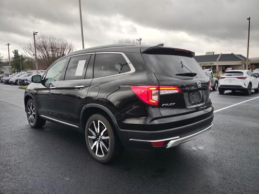 2020 Honda Pilot AWD Elite