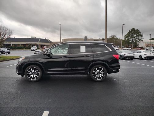 2020 Honda Pilot AWD Elite