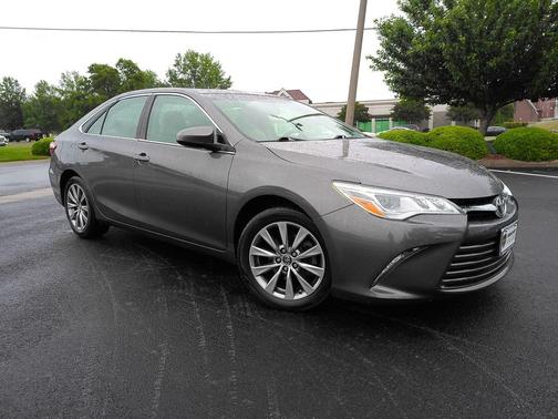 Predawn Gray Mica 2016 Toyota Camry XLE