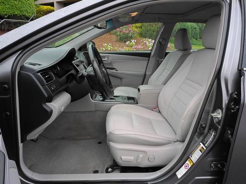 Predawn Gray Mica 2016 Toyota Camry XLE
