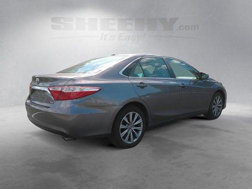 Predawn Gray Mica 2016 Toyota Camry XLE