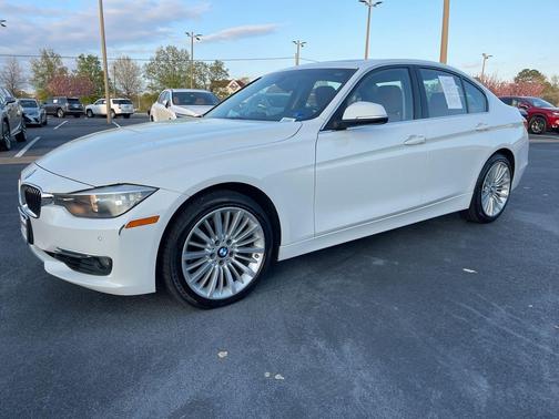 Alpine White 2015 BMW 328 328i
