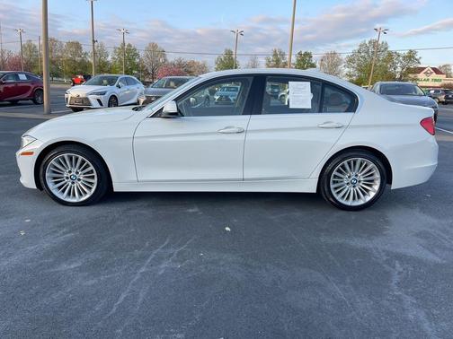 Alpine White 2015 BMW 328 328i