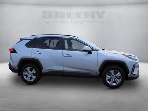 2023 Toyota RAV4 Hybrid LE