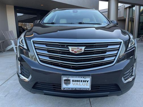 Dark Granite Metallic 2018 Cadillac XT5 Luxury