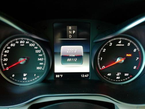 Polar White 2017 Mercedes-Benz GLC 300 Base
