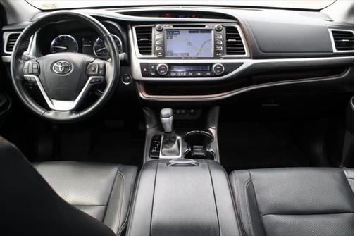 2017 Toyota Highlander Limited