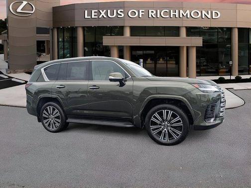 Nori Green Pearl 2026 Lexus LX 600 Luxury
