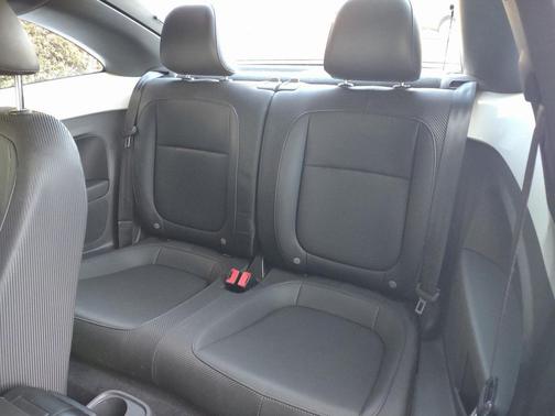 2015 Volkswagen Beetle 1.8T