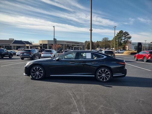 2023 Lexus LS 500 Base