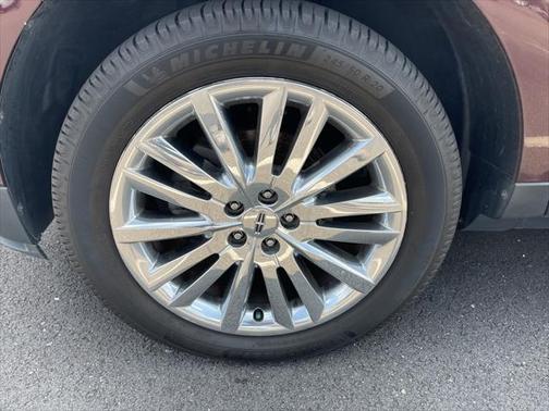 2011 Lincoln MKX Base