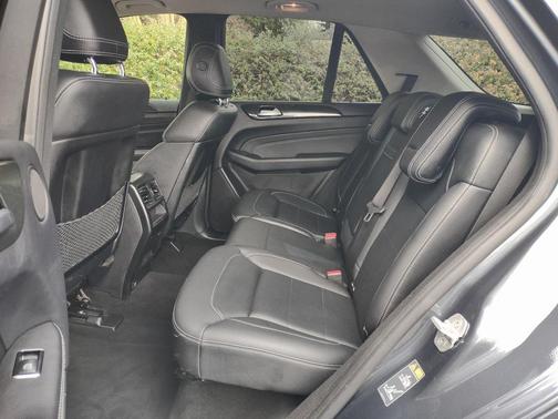 2015 Mercedes-Benz M-Class 4MATIC