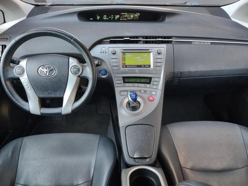 2014 Toyota Prius Four
