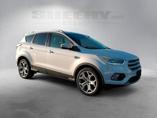 White Platinum Clearcoat Metallic 2017 Ford Escape Titanium