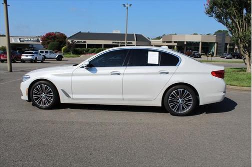 2018 BMW 530 530i