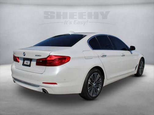 2018 BMW 530 530i