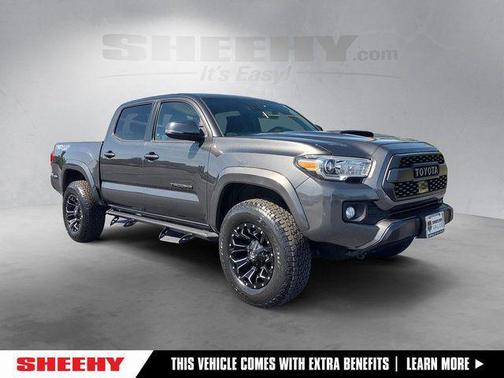 Magnetic Gray Metallic 2018 Toyota Tacoma TRD Sport