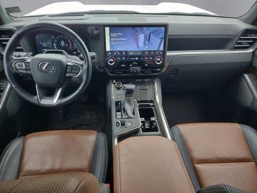 White Pearl 2024 Lexus GX 550 Luxury+