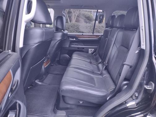 2020 Lexus LX 570 Base