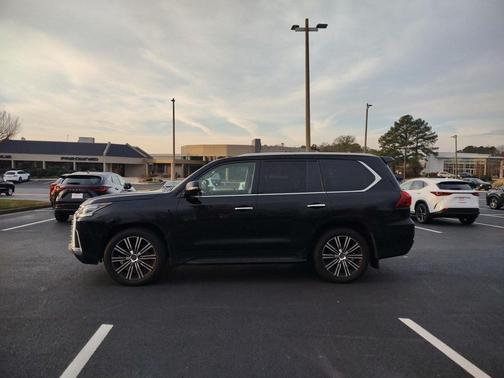 2020 Lexus LX 570 Base