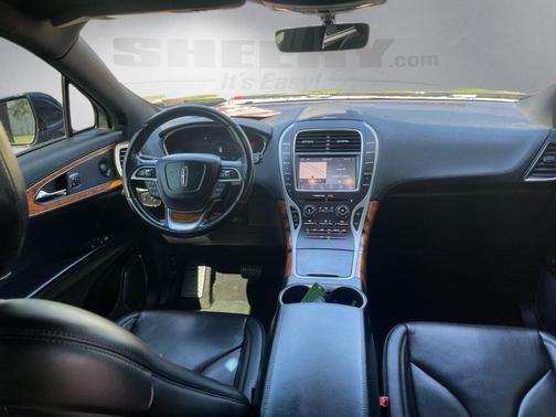 2020 Lincoln Nautilus Reserve
