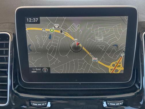 Black 2016 Mercedes-Benz GLE-Class GLE 300d 4MATIC