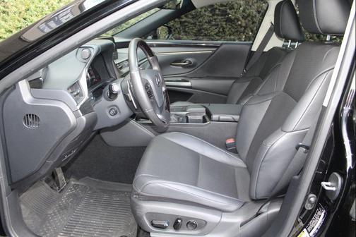 2021 Lexus ES 250 Base