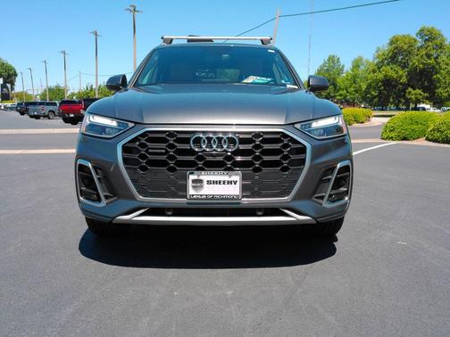 Daytona Gray Pearl Effect 2022 Audi Q5 45 S line Premium Plus