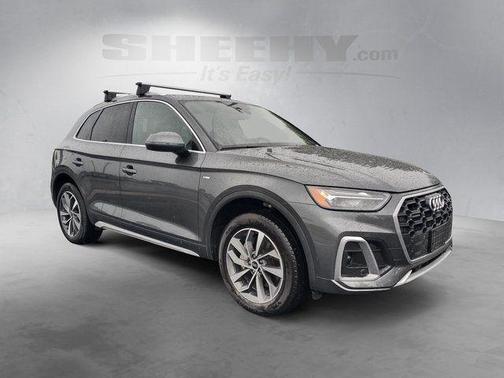 Daytona Gray Pearl Effect 2022 Audi Q5 45 S line Premium Plus