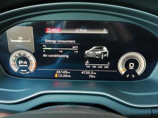 Daytona Gray Pearl Effect 2022 Audi Q5 45 S line Premium Plus
