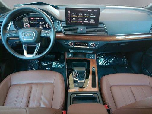 Daytona Gray Pearl Effect 2022 Audi Q5 45 S line Premium Plus