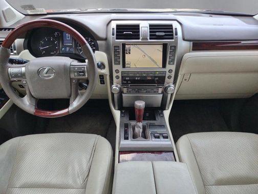 Mica 2011 Lexus GX 460 Base