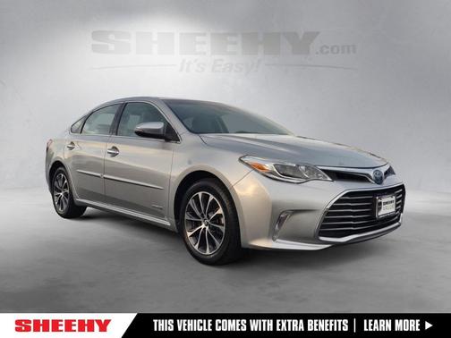 2017 Toyota Avalon Hybrid XLE Premium