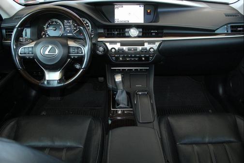 2016 Lexus ES 350 Base