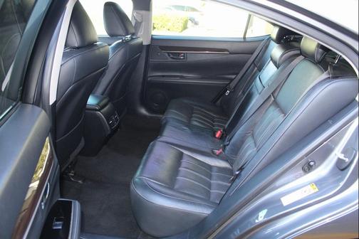 2016 Lexus ES 350 Base