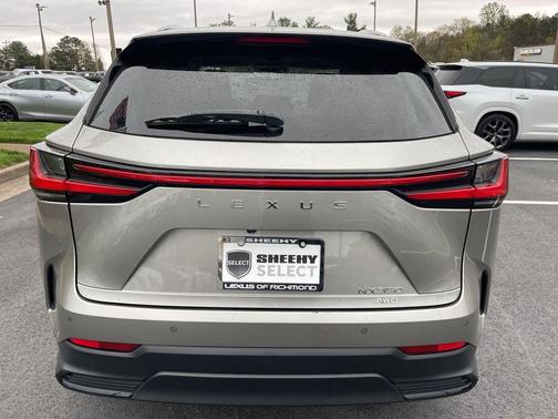 Atomic Silver 2023 Lexus NX 350 Premium