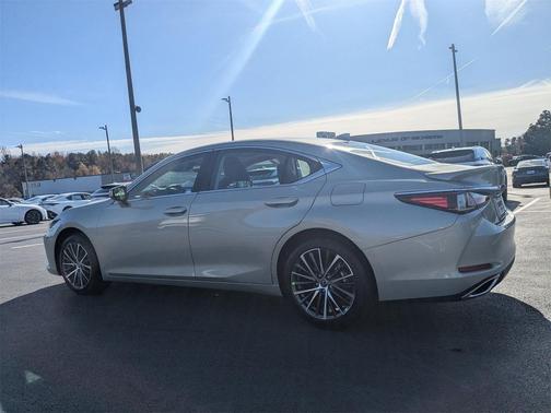 2025 Lexus ES 350 Base