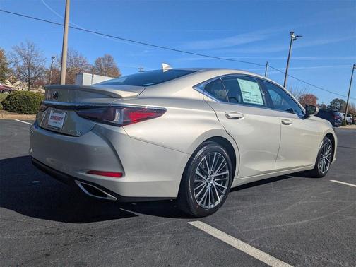 2025 Lexus ES 350 Base