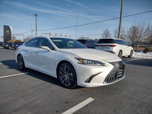 2025 Lexus ES 350 Base