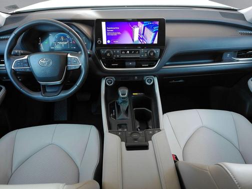 Cream 2024 Toyota Grand Highlander Hybrid XLE