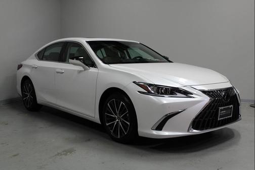 2025 Lexus ES 350 Base