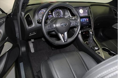 2018 INFINITI Q60 3.0T LUXE