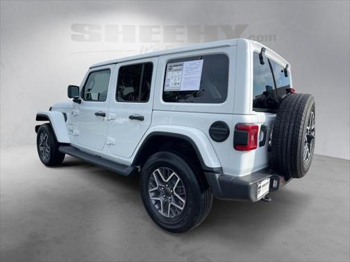 2024 Jeep Wrangler 4-Door Sahara 4x4