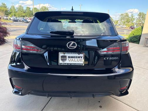 Obsidian 2014 Lexus CT 200h 200h