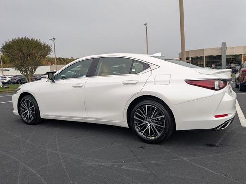 2025 Lexus ES 350 Base