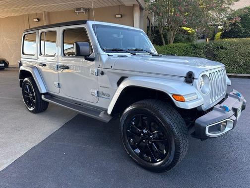 Silver Zynith Clearcoat 2023 Jeep Wrangler 4xe Sahara