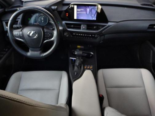 2023 Lexus UX 250h Base