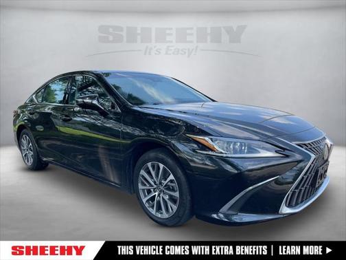 2022 Lexus ES 350 Base
