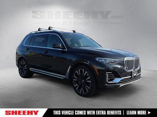 Black Sapphire Metallic 2021 BMW X7 xDrive40i