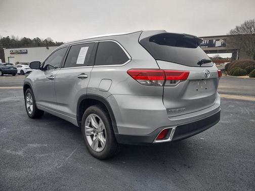 2017 Toyota Highlander Limited